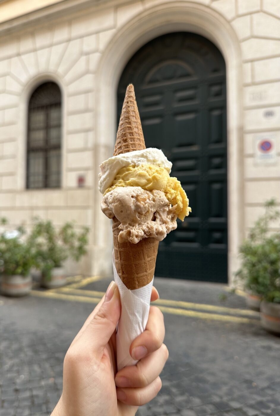 Zabaione and rice, honey, and cinnamon flavors at Crema Alta Gelateria