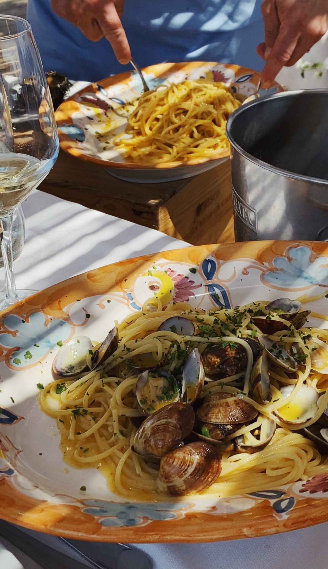 Pranzo al mare - The Roman Coast is full of great restaurants by the sea... a few of our favorites are: Isola del Pescatore ( Santa Severa), La Baia ( Fregene) and Romolo (Anzio)