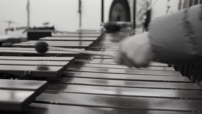 Jazz is everywhere in this twisted psychological thriller, taking stage in several locations: Palazzo Malcovati on the island of Ischia, a club in Naples, a record store in Rome, and a terrace in what we are told is Sanremo. 