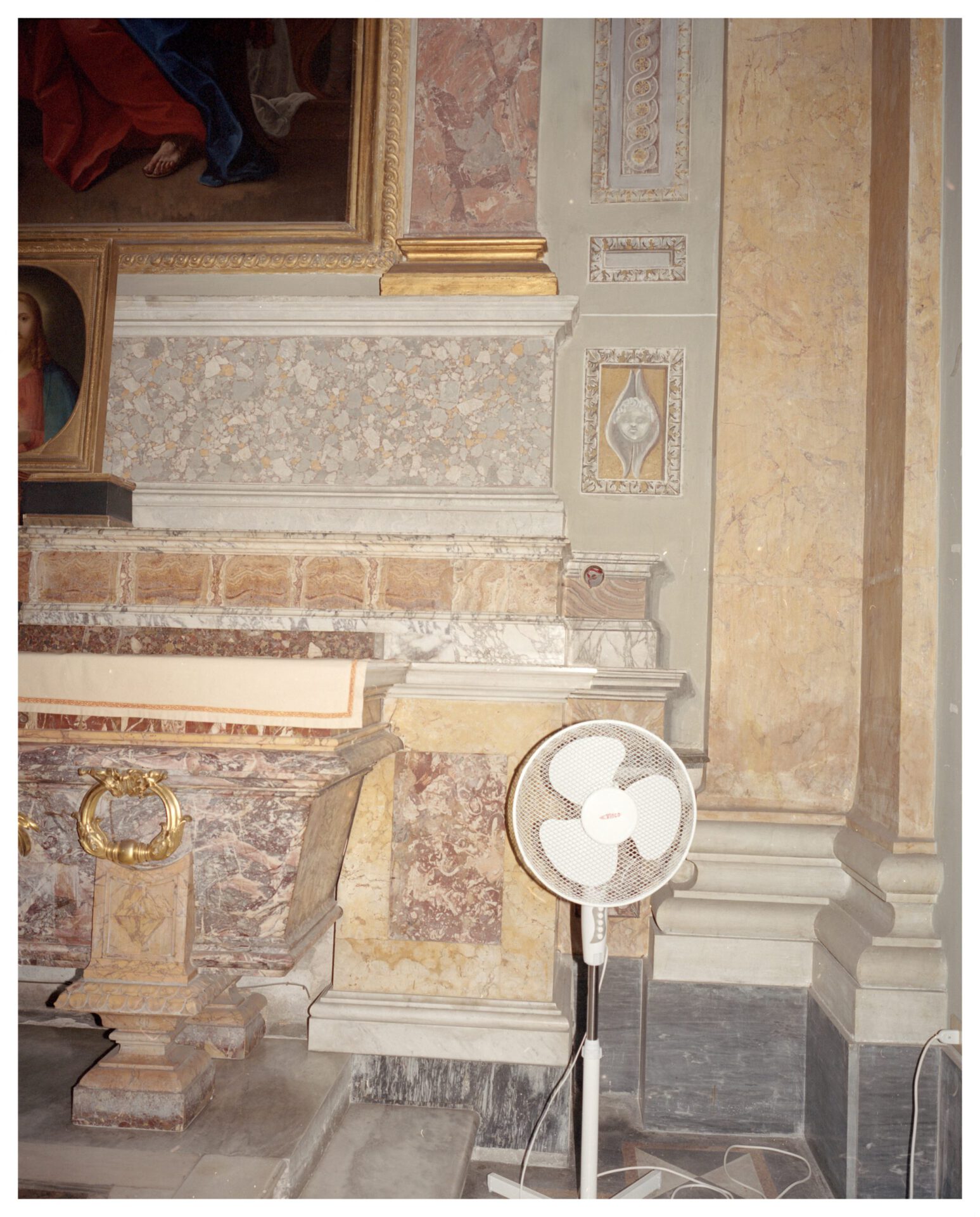 Roman Photographer Fabrizio Amoroso Of miracle, 2014.