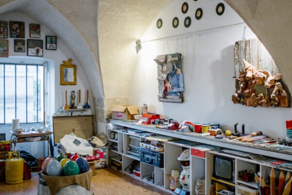 Puglia Piles Of Ceramics Colors And A Real Humanity Italy Segreta