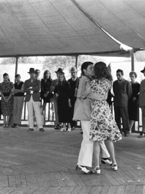 La Balera is democratic, the dance is democratic. And (re)unites everyone.