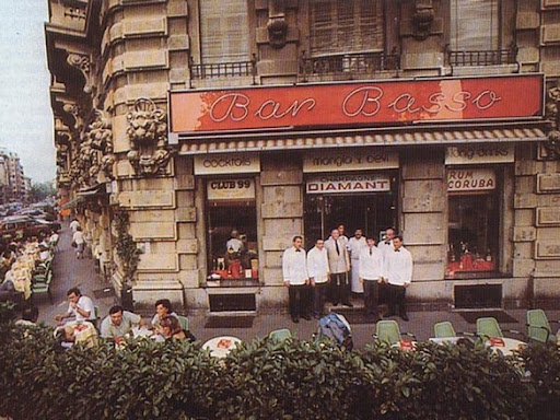 a vintage photograph of the facade of Bar Basso with the staff out front