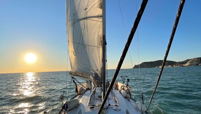 Sailing Sicily Off Season Pt.2 - Sailing