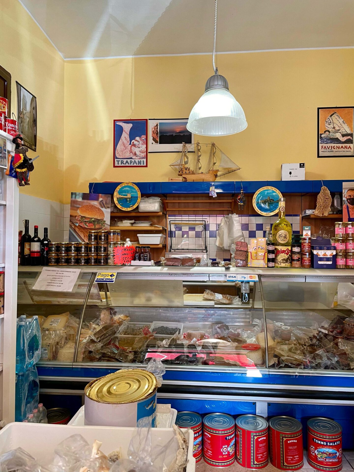 Sailing Sicily Off Season Pt.2 - fish shop