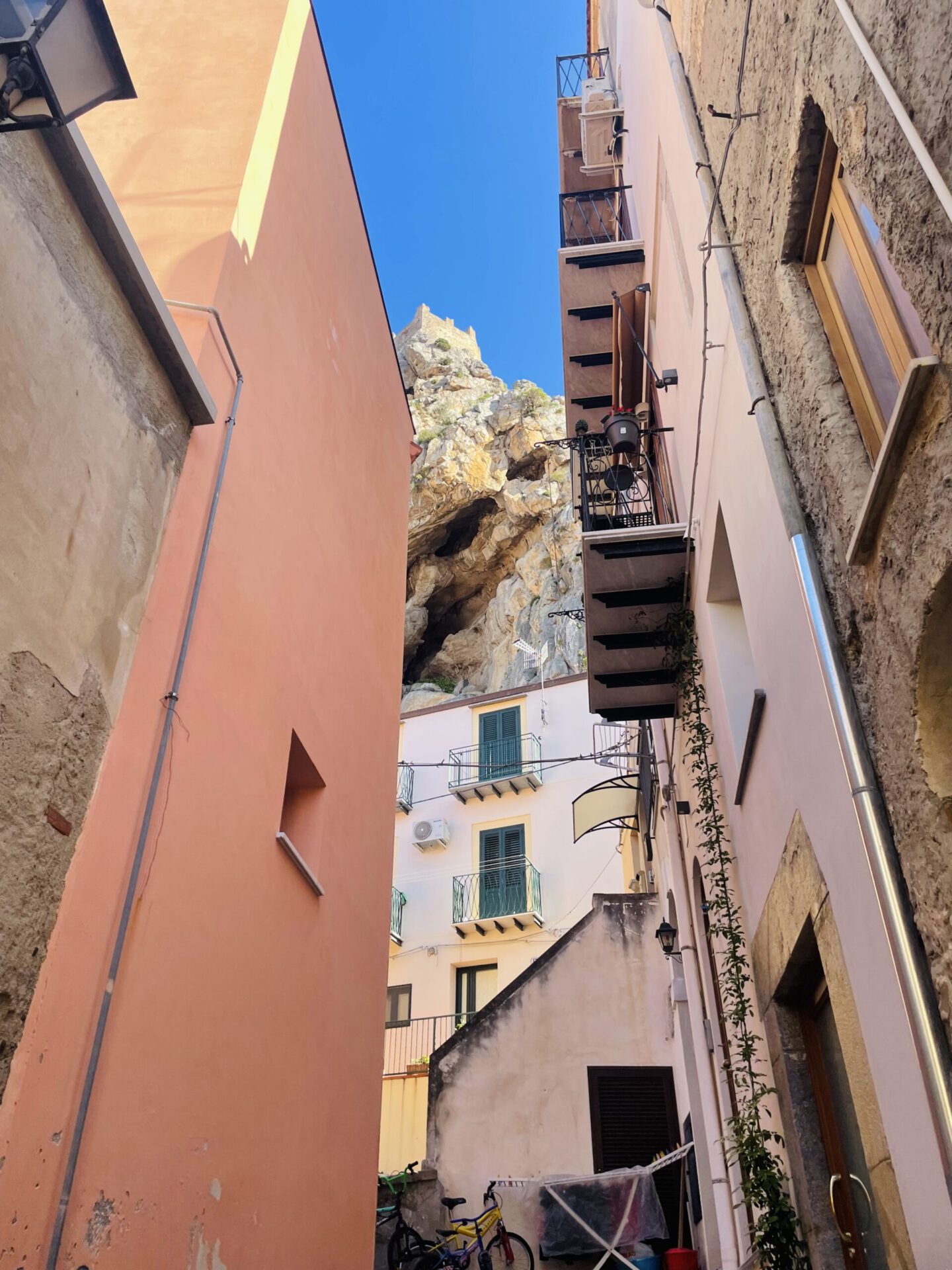 From Sea to Soaring Mountains: Sicily’s Parco delle Madonie nature explore travel island italy green trees italian landscape view sicilia italia cefalù sea summer location spot sicilian delicacies sweets italian street aesthetics mountain view
