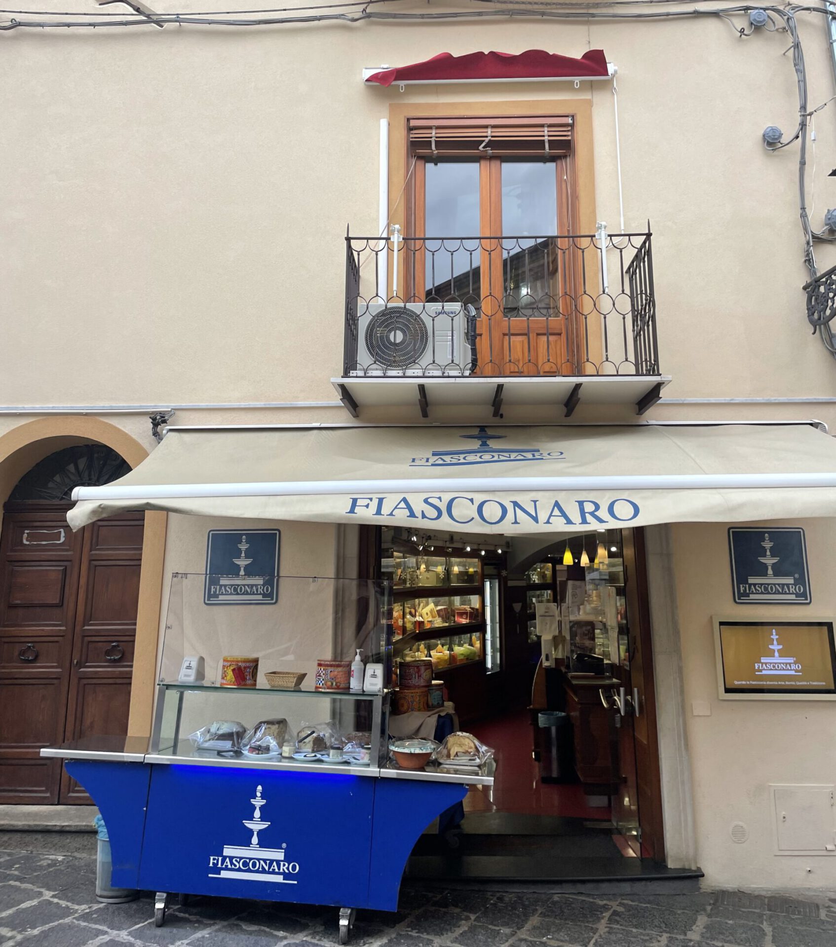 From Sea to Soaring Mountains: Sicily’s Parco delle Madonie nature explore travel island italy green trees italian landscape view sicilia italia cefalù sea summer location spot sicilian delicacies sweets italian street aesthetics mountain view fiasconaro castelbuono bakery patisserie