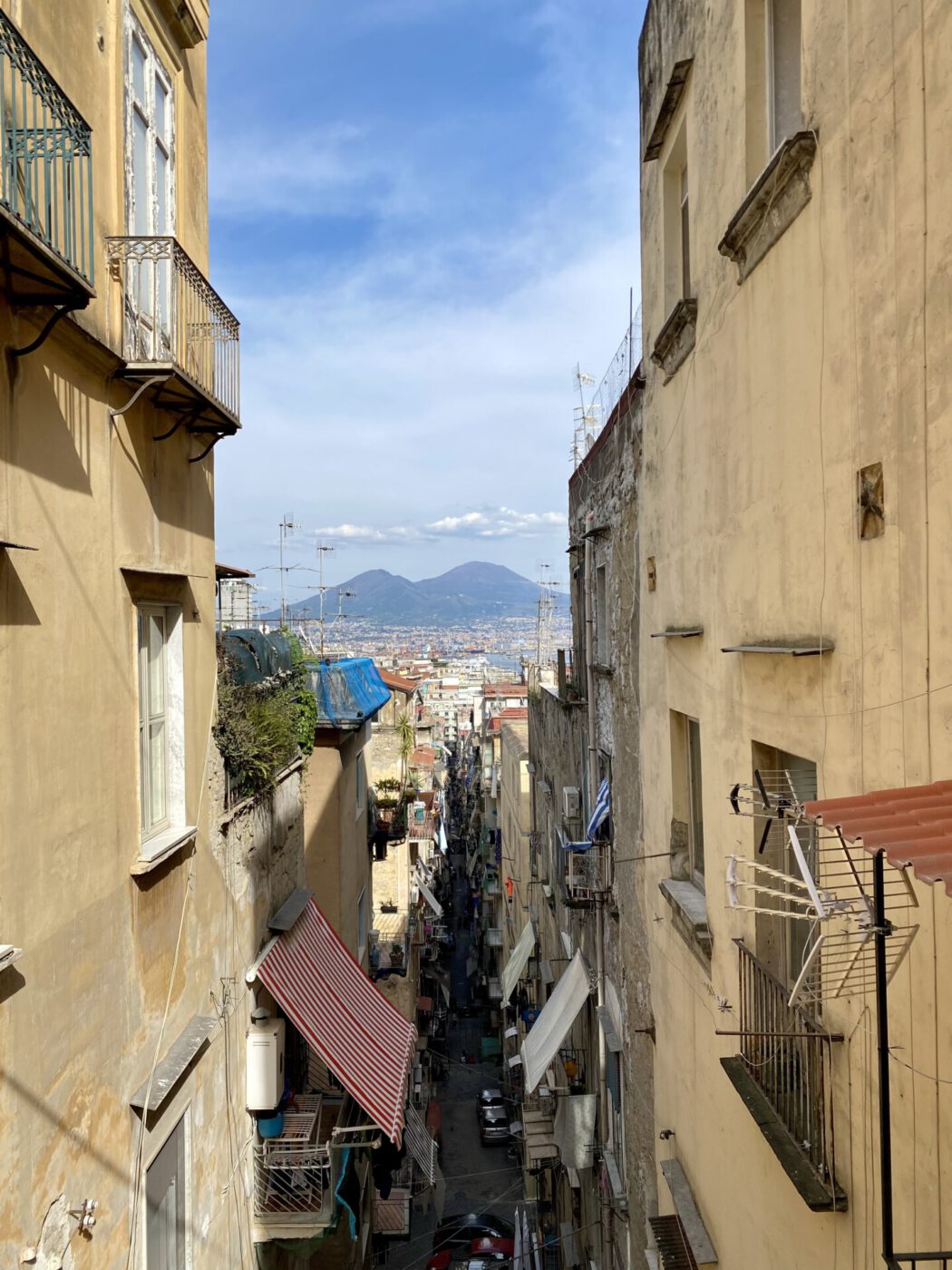 Femminelle: On the Trails of Naples’s Ancient Genderqueer Community naples quartieri spagnoli view street vesuvio volcano vulcano atmosphere aesthetics
