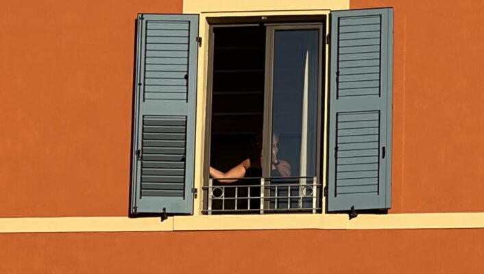 Italy Segreta, Italian architecture, Italian aesthetic, summer, staying cool, windows, shutters