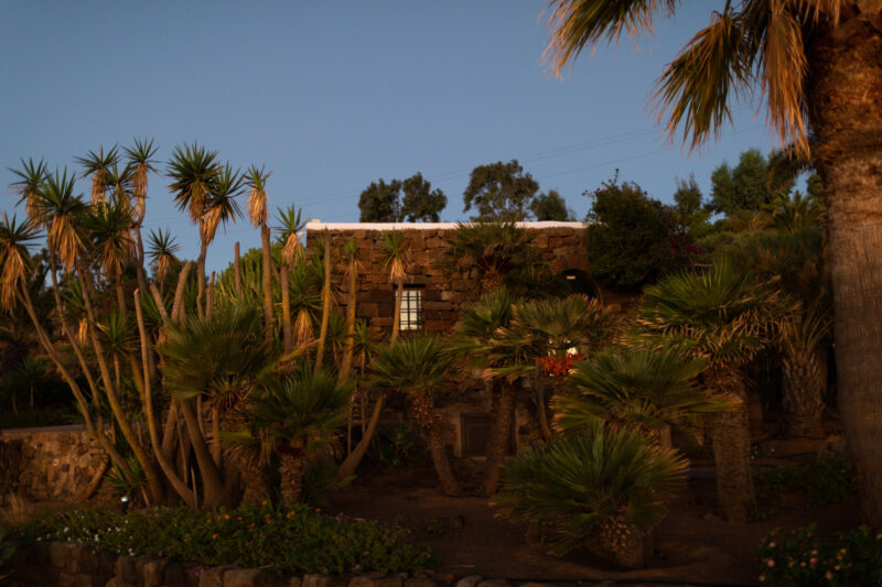 one of the damussi/villas at Kardibà