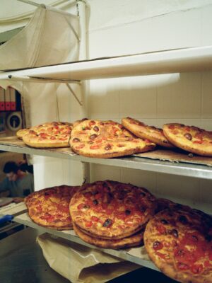 layers of typipical round, deep pizza from Puglia