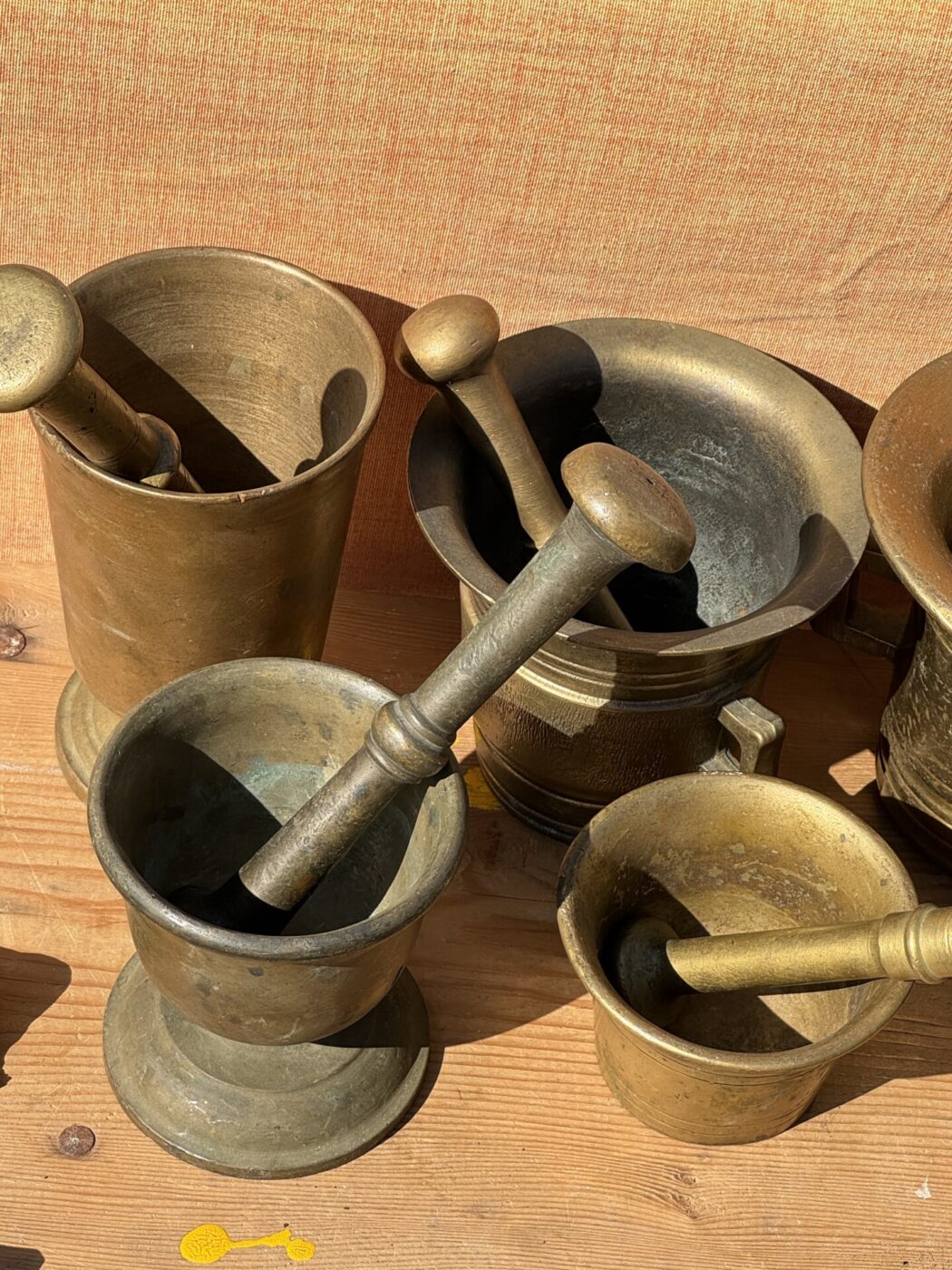 four Mortaio at a market in Puglia