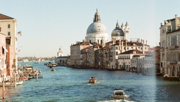 an image of the grand canal in Venice