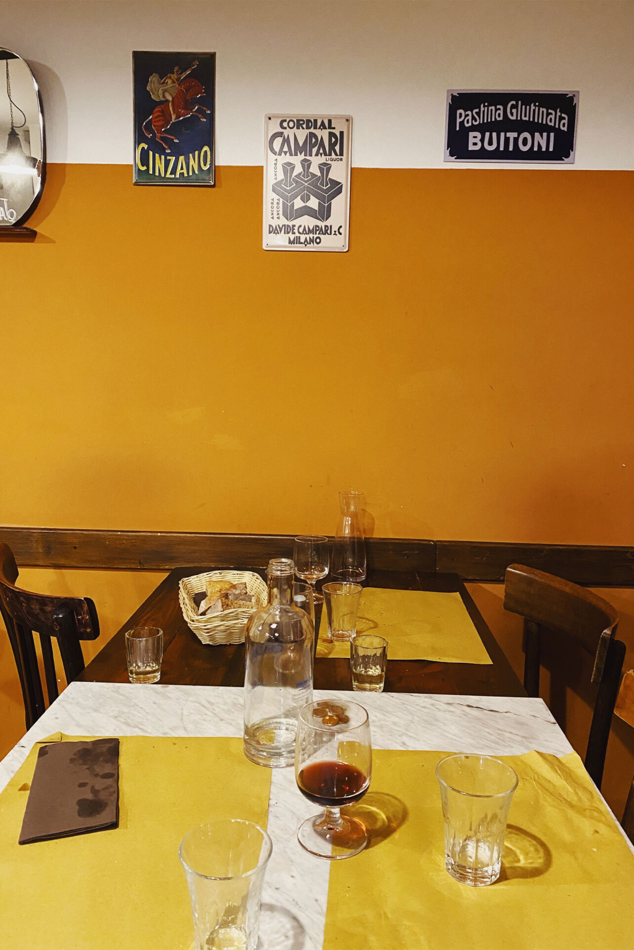 a table after dinner at Santo Palato