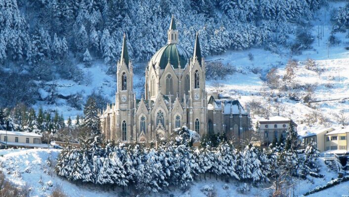 the icy Santuario di Castelpetroso that looks like a castle