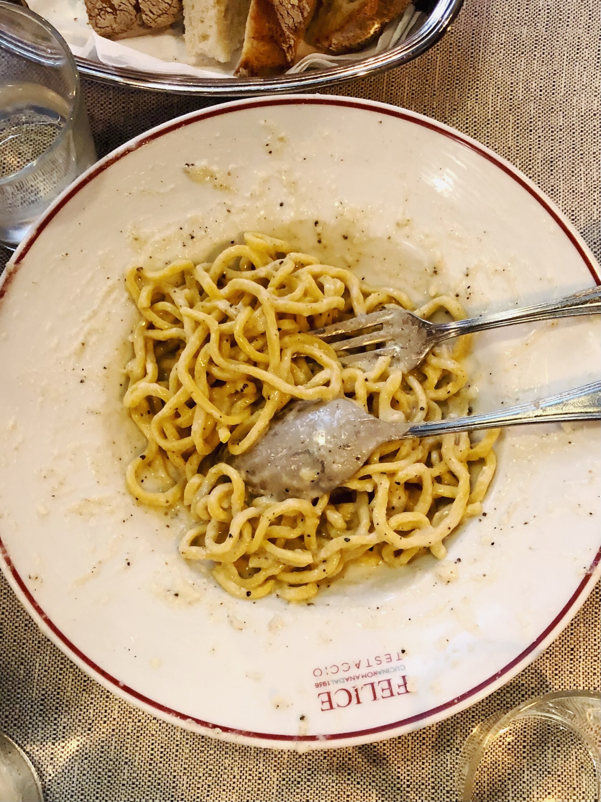 a bowl of cacio e pepe from felice al testaccio
