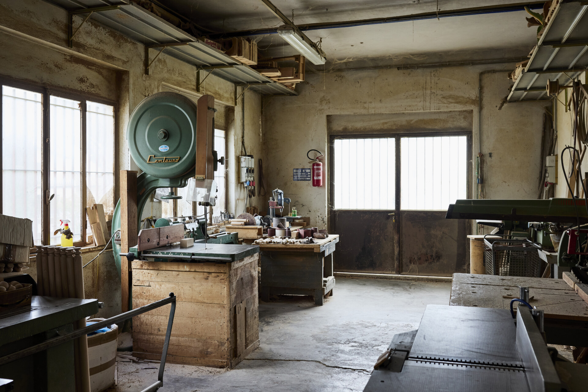 Filippo Romagnoli's wood carving workshop