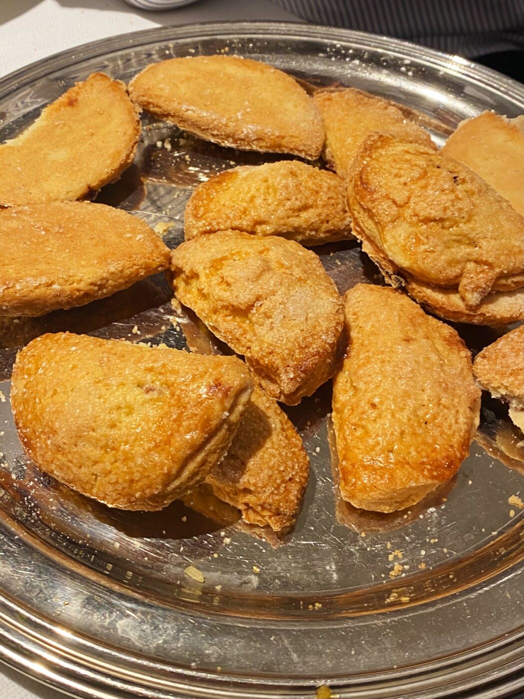 a platter of frollini (butter cookies)