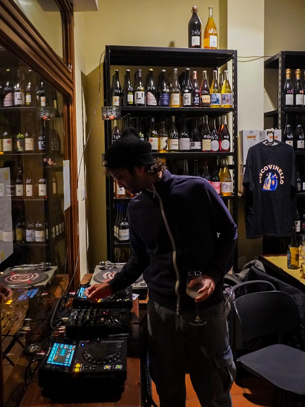 The 16 Best Spots for Aperitivo in Bologna - Italy Segreta - Food, image size:1004x1338